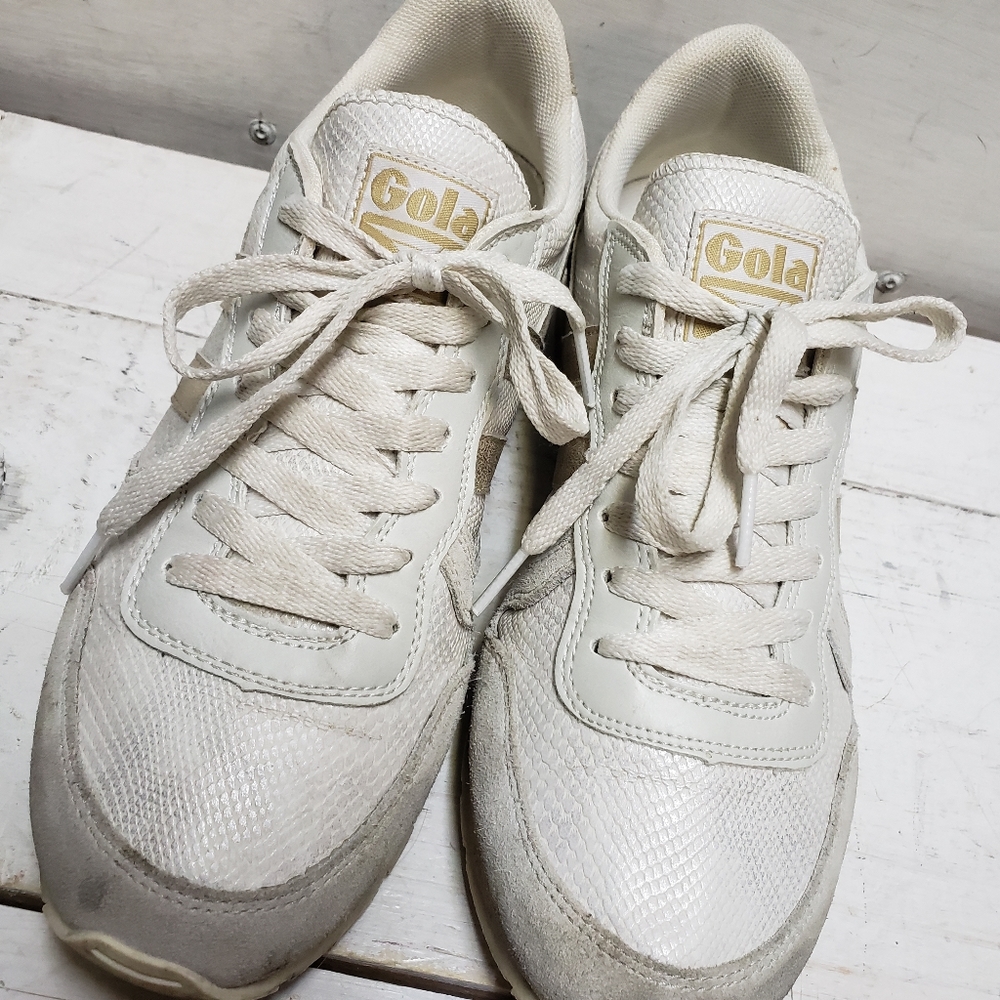 Gola Classic Womens size 9 Daytona Lizard Sneakers white/gold leather